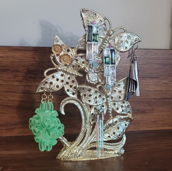 Vintage butterfly earring holder - Picture 11 of 13